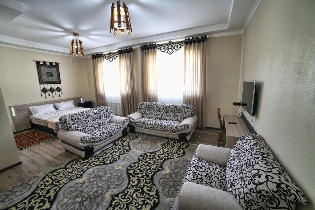 Ethno Boutique Hotel Osh Phòng bức ảnh